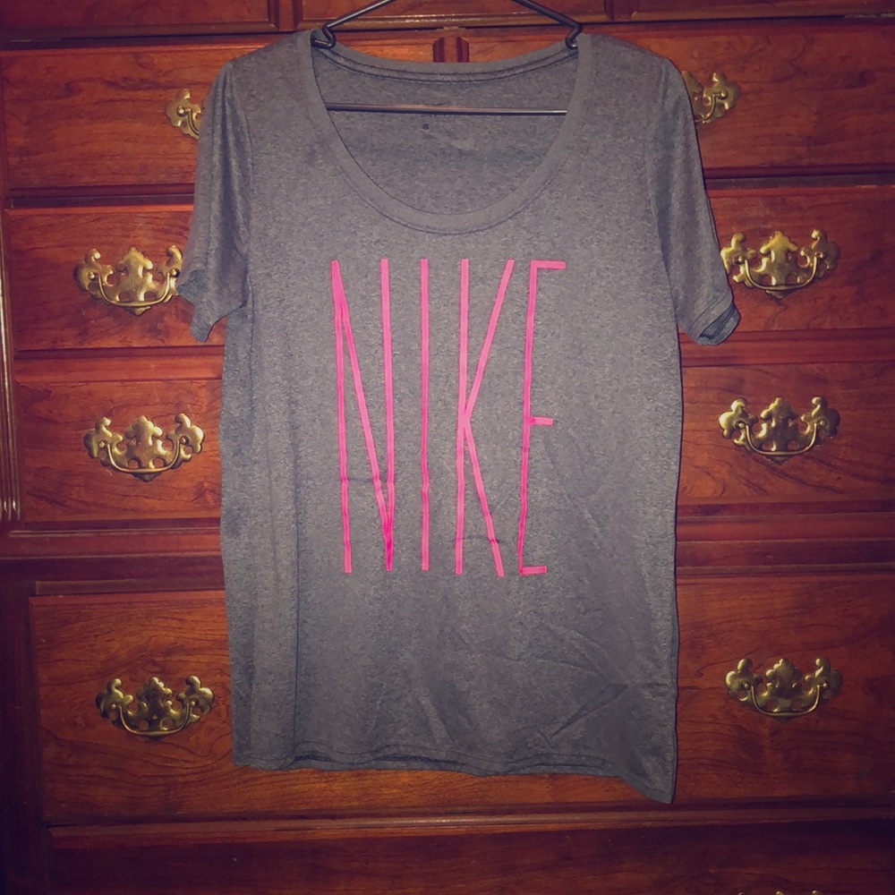 Athletic shirt
